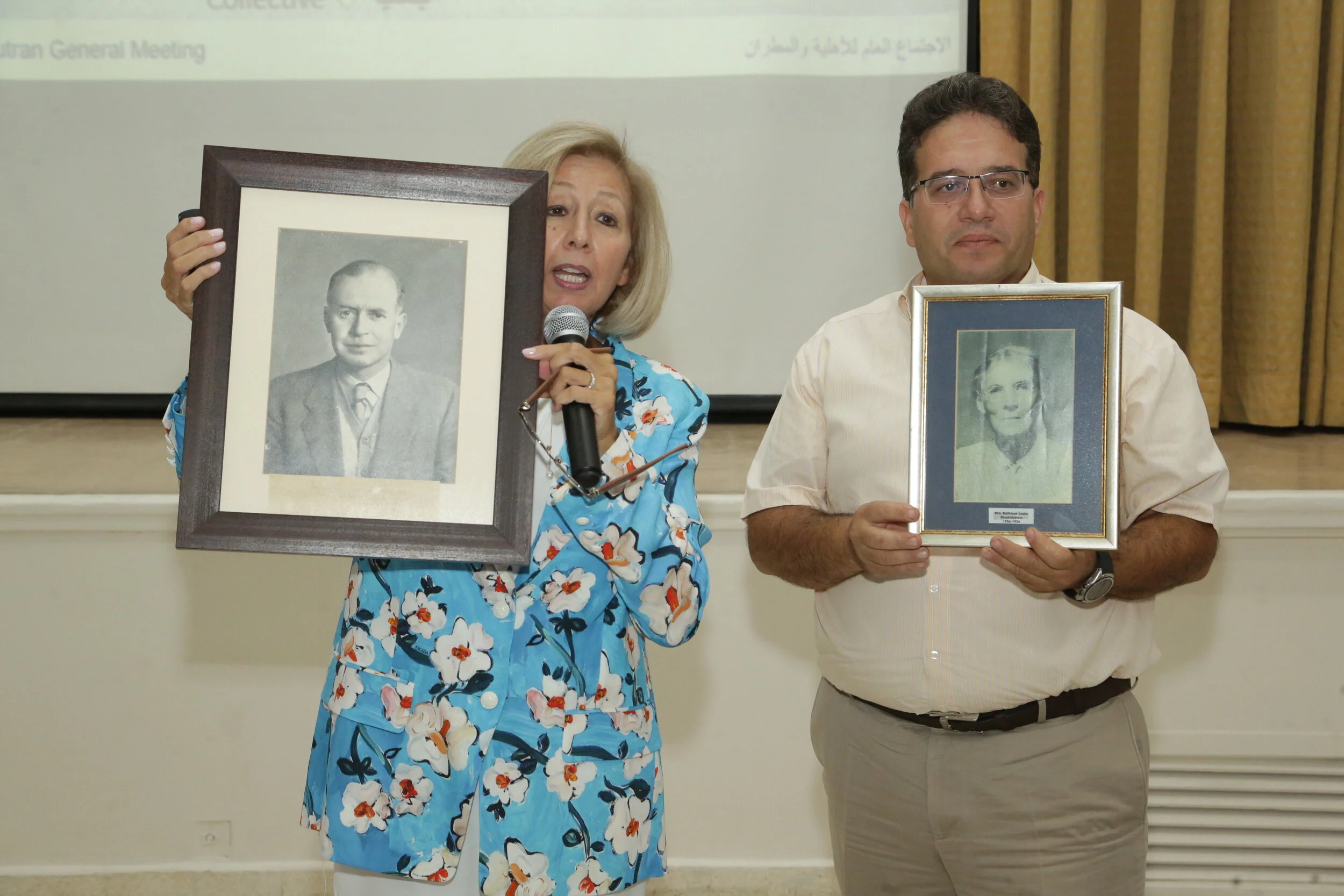 Ms. Haifa meeting with Parents6.JPG