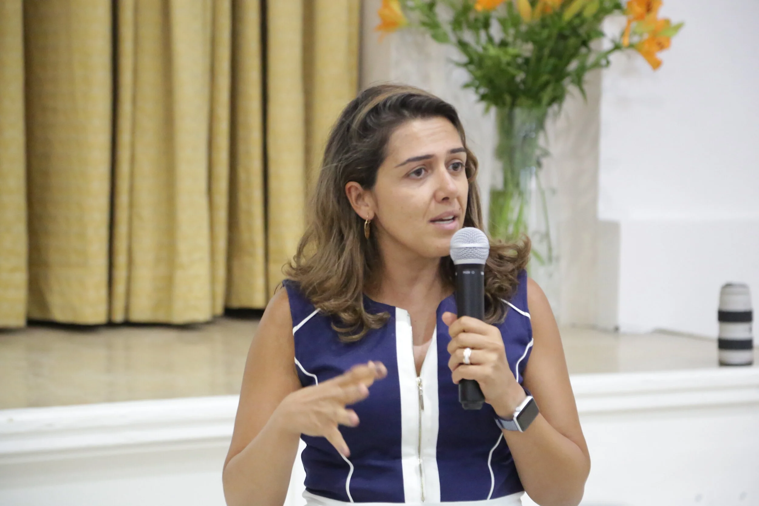 Ms. Haifa meeting with Parents11.JPG