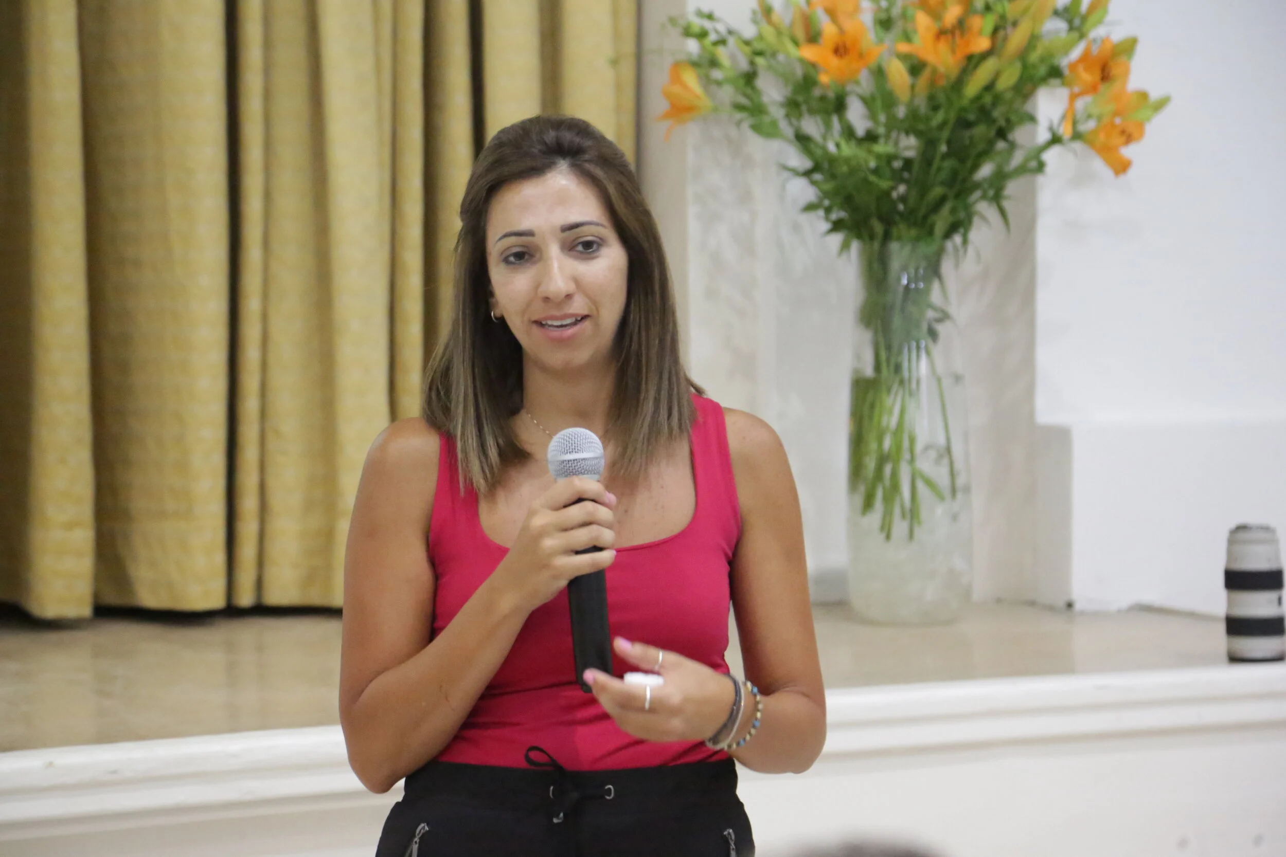 Ms. Haifa meeting with Parents12.JPG