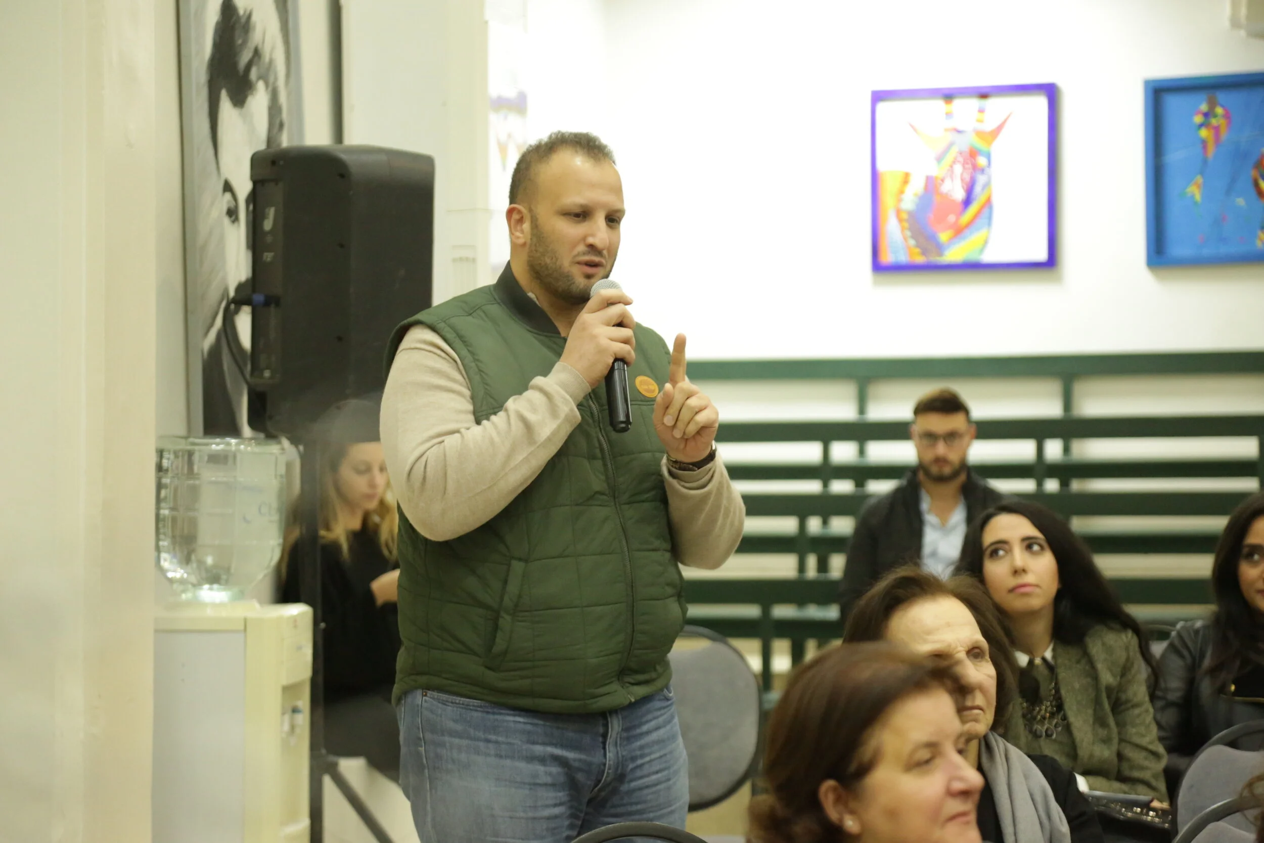 Book Lunch of Dr. Aida Azouqa  9.JPG