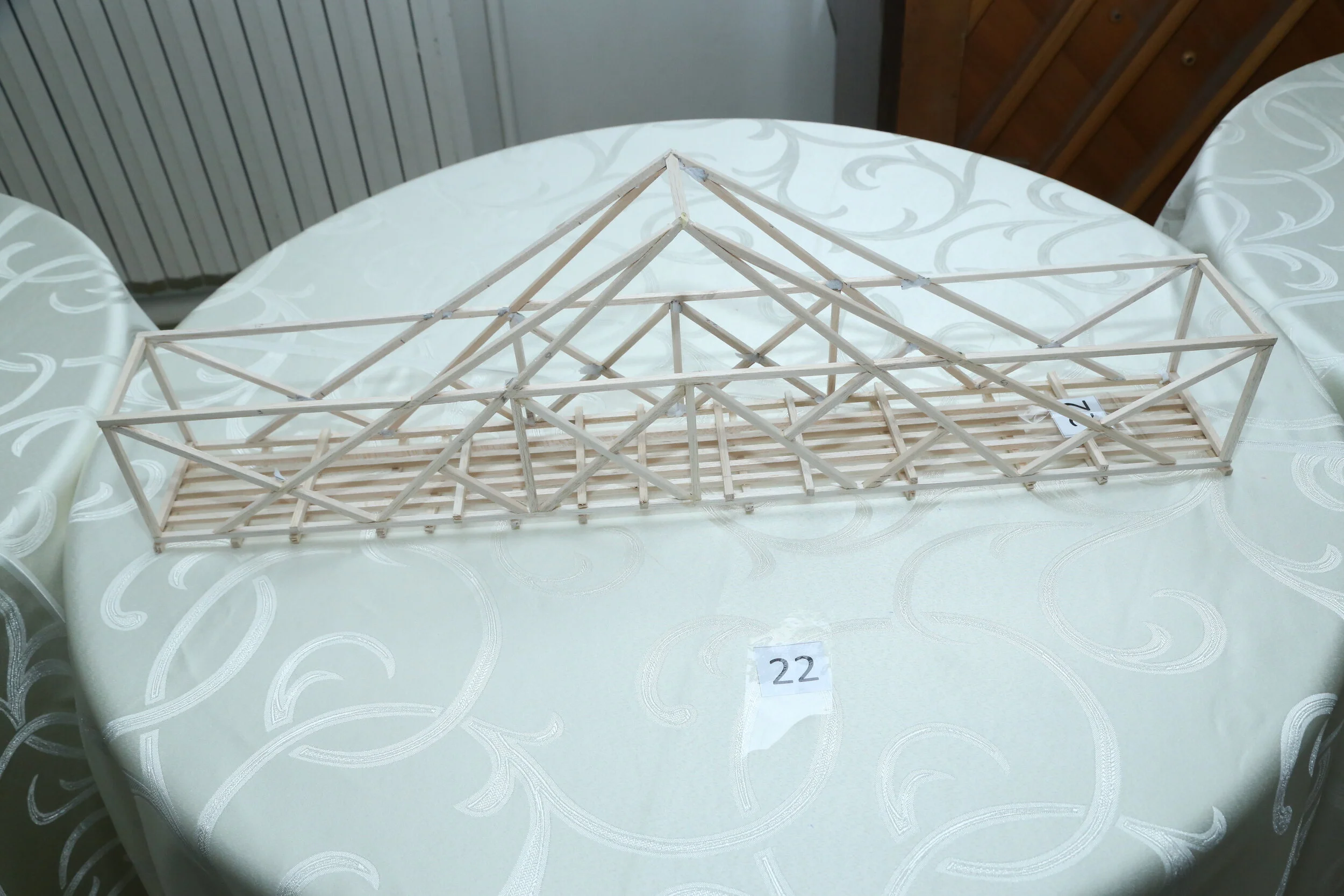 02 Balsa Bridge Competition Grade 7 _6.JPG