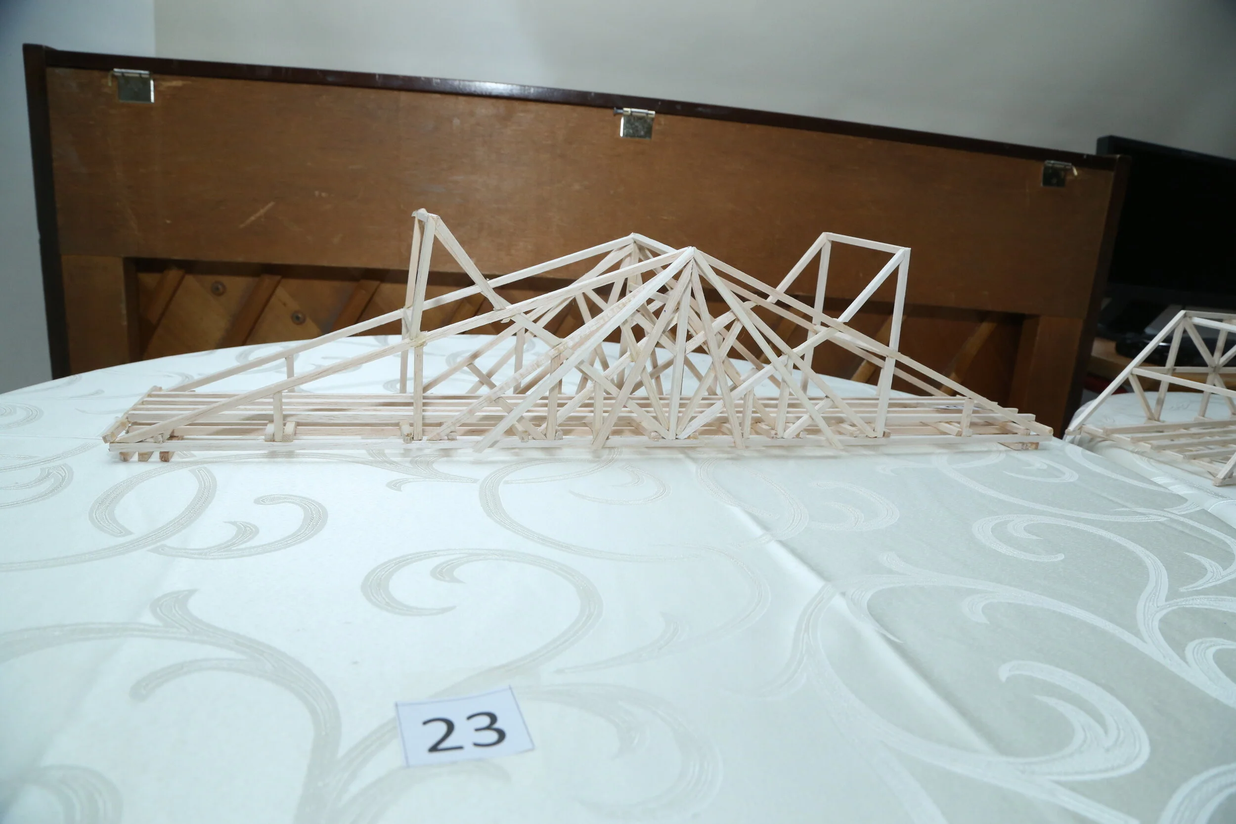 02 Balsa Bridge Competition Grade 7 _7.JPG