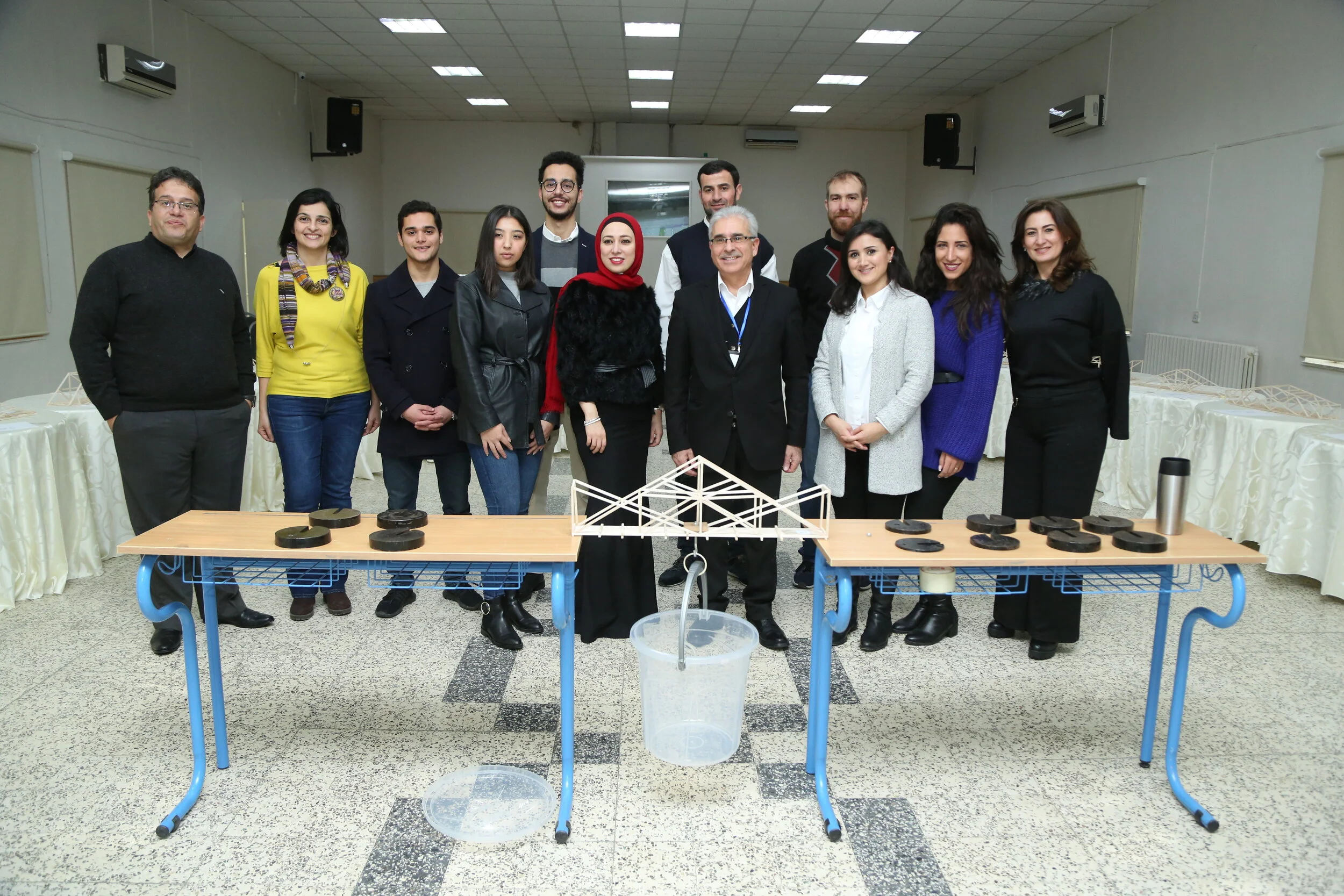 02 Balsa Bridge Competition Grade 7 _13.JPG