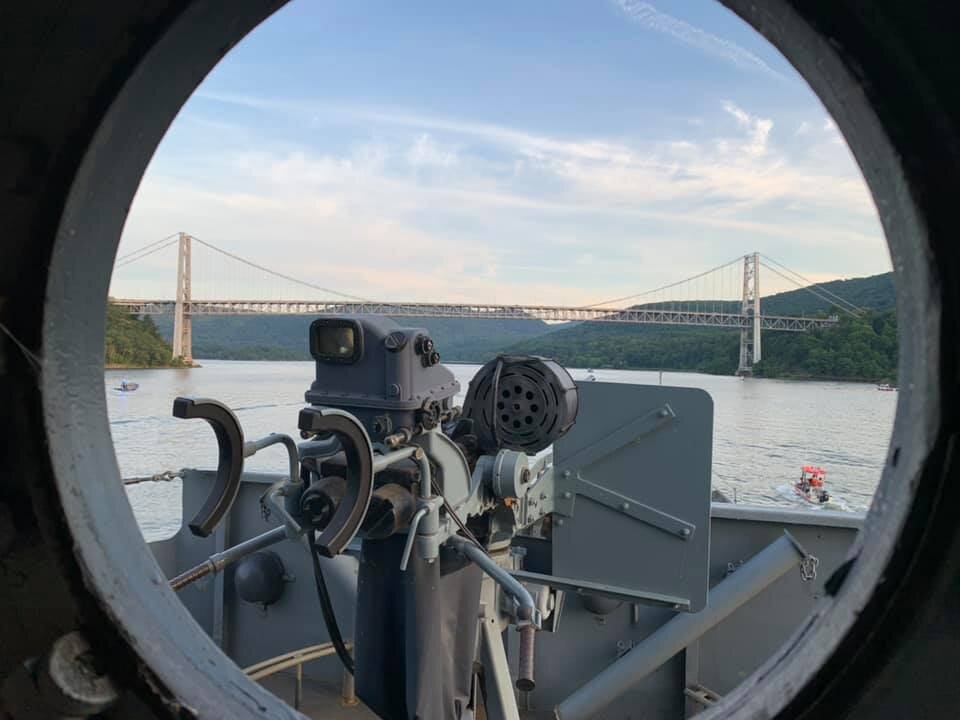 Slater approaching Bear Mountain Bridge. Photo by Thomas Scian.
