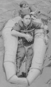 Rich Sobotta before being helped aboard JANSSEN. Note the injured arm.