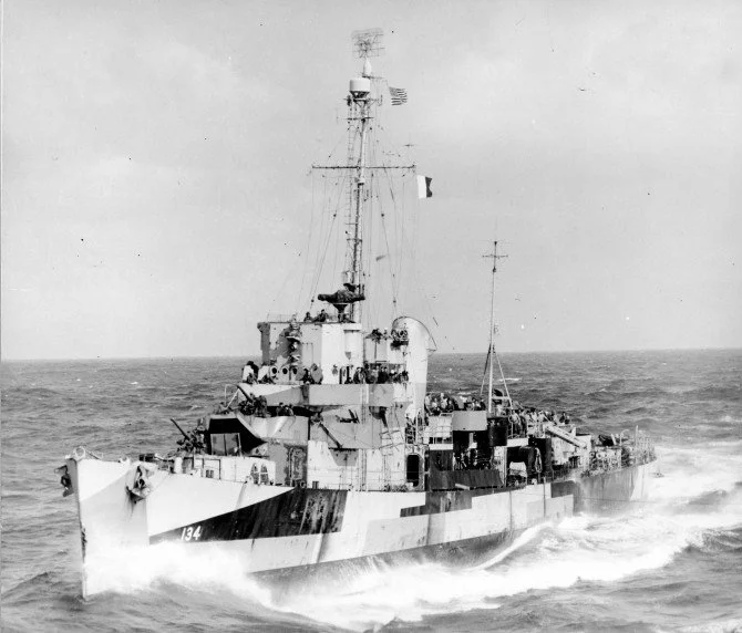 USS POPE underway, October 1944. 