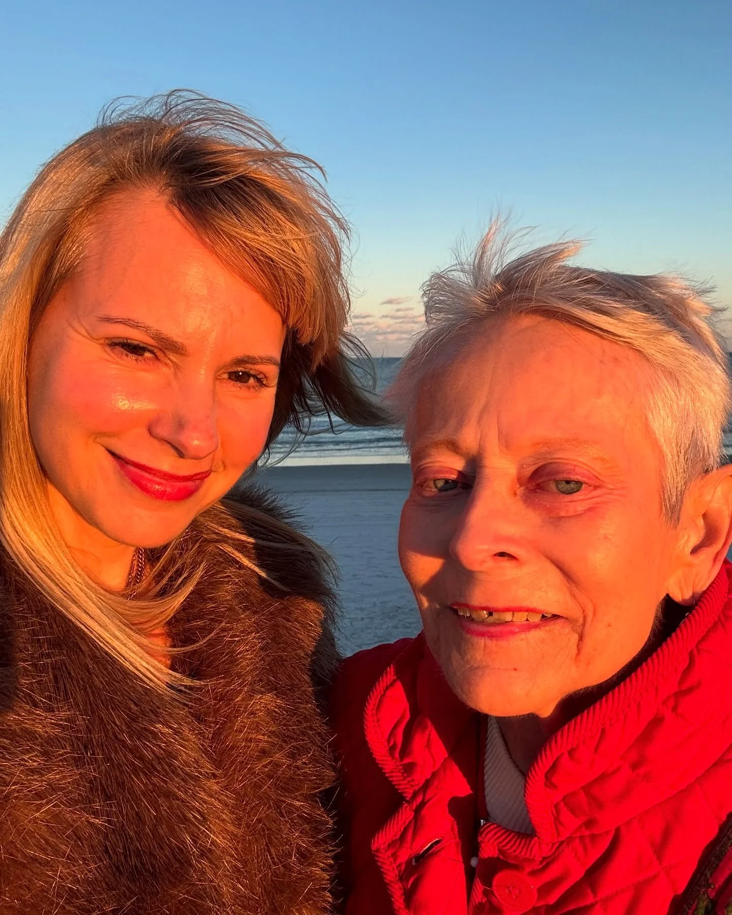 My idol, my sunshine, my momma. 
I wish California wasn’t so far away but I’ll see you soon 🥰