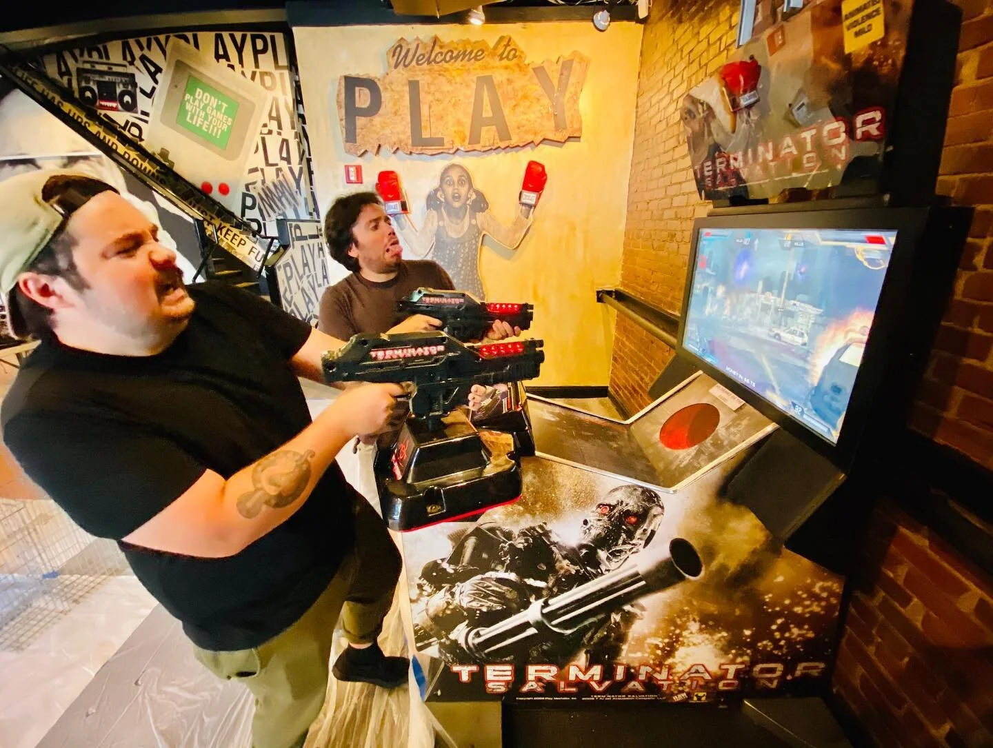 PLAY Arcade Terminator Salvation.jpg