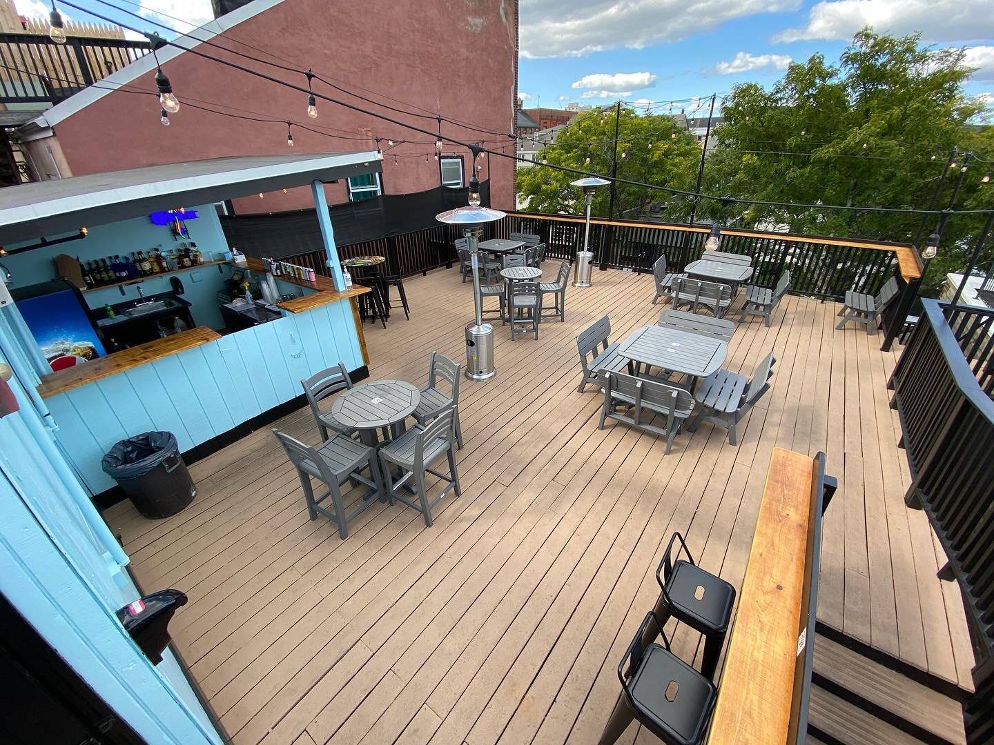 Roof deck is open and #secondsummer is underway!!!! Enjoy it while you can! ................#playarcade #itsallfunandgames