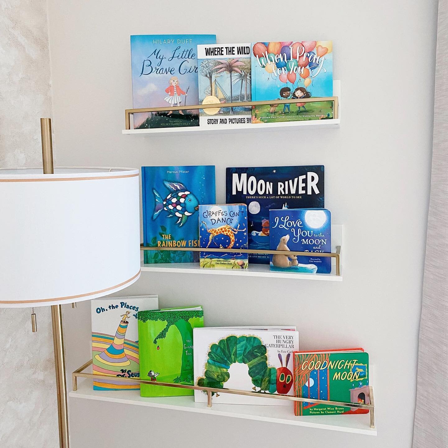 Hazel&rsquo;s favorite reads 📚 Bookshelves from @potterybarnkids