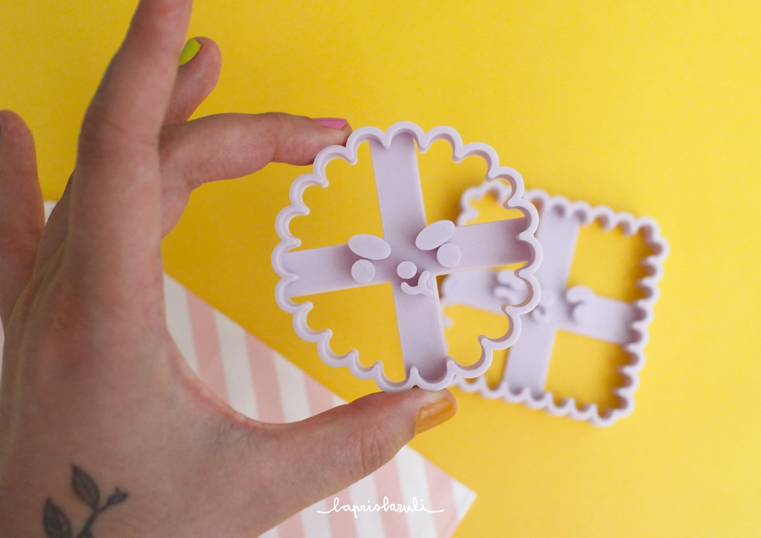 cookie cutters lilac 5.jpg