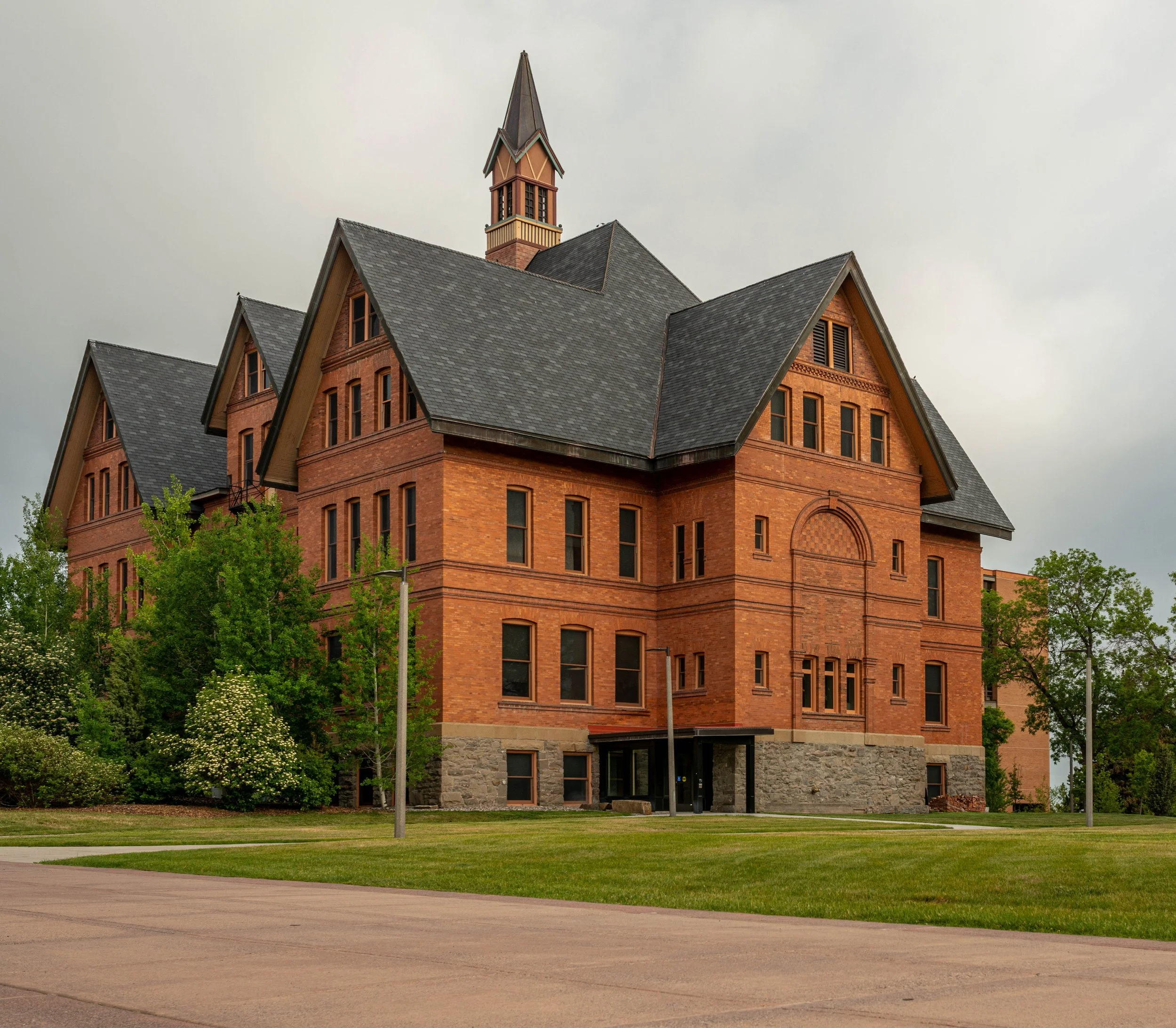 MTHALL-EXT-8.jpg