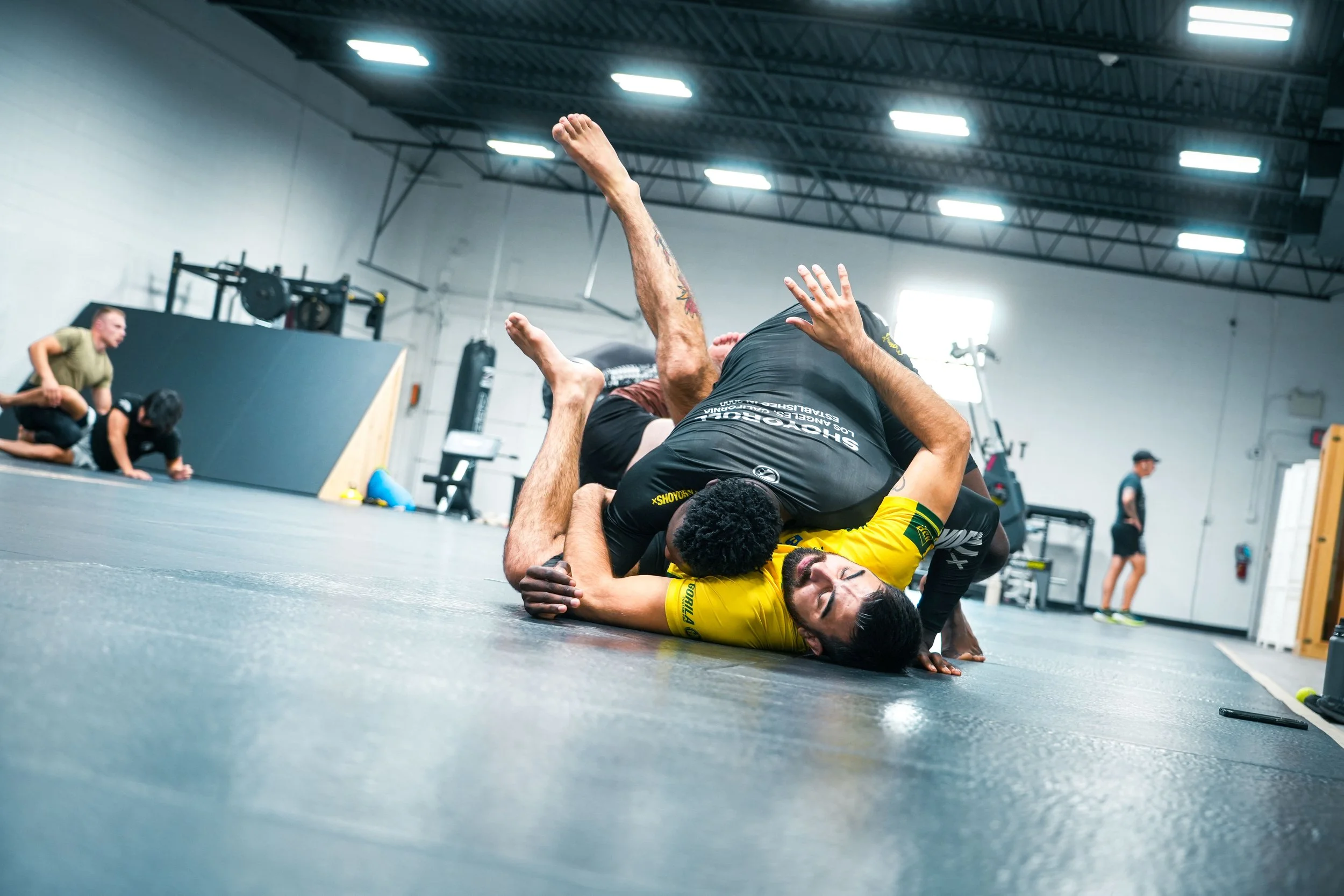 BJJ vs. MMA: What’s the Difference and Which One Should You Train?