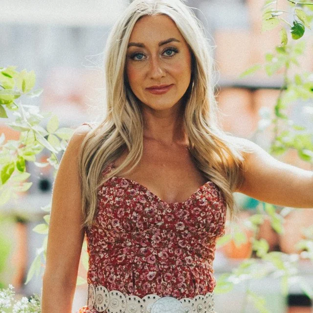 Live Music with Jeanna Lewis