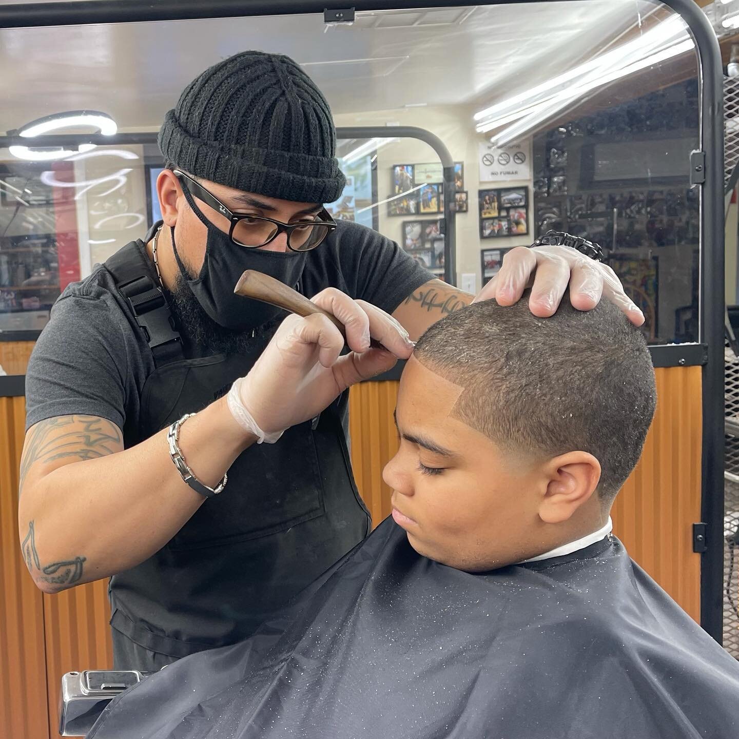 💈CLICK BOOK NOW in the bio💈
.
.
. 
#EaziKutz #KarizCutz #weouthere #booknowinthebio #atown #bartonsville #barber #cosmo #wedothis #passion #cuts #getfreshforaliving #tannersville #scranton #poconos #Pa #2021