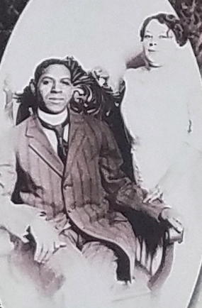 Ernest and Edith James (circa 1919) - Sneling Ave Homeowners