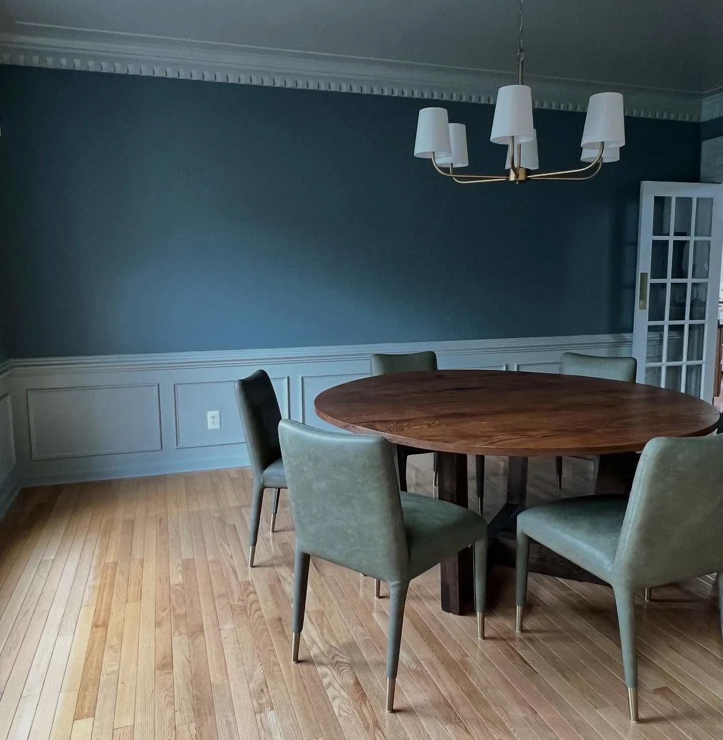 So many great design projects are in the works right now! The @farrowandball colors in this room call perfect attention to the woodwork detail. Furniture, lighting and design from @shishinteriors. Stay tuned for window treatments and a few other spec