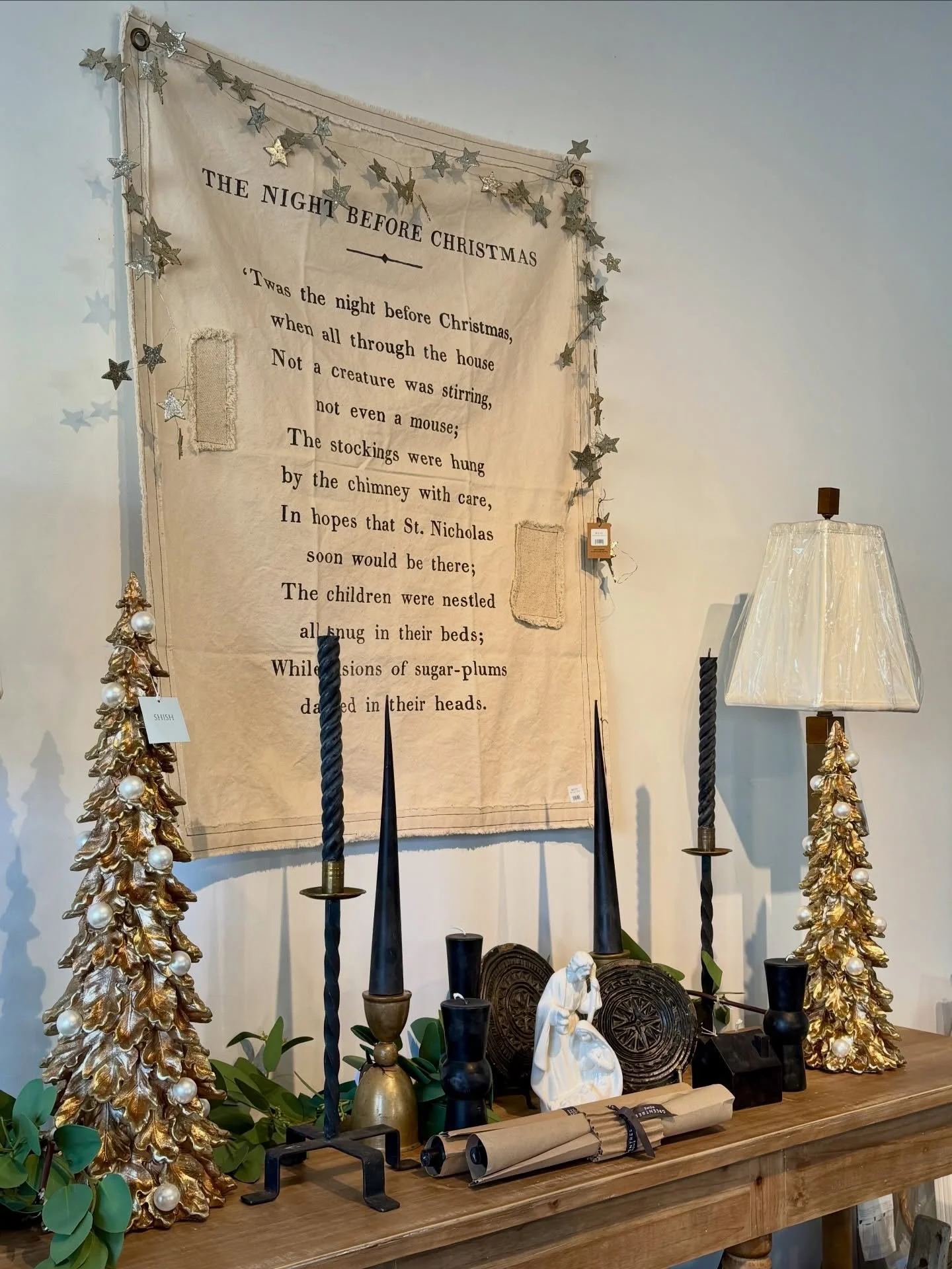 As a small business, every customer, interaction, and purchase leaves a huge impression. We are so grateful to each person who has come in and supported us this year. The steady stream of customers this holiday season has been especially nice ~ your 