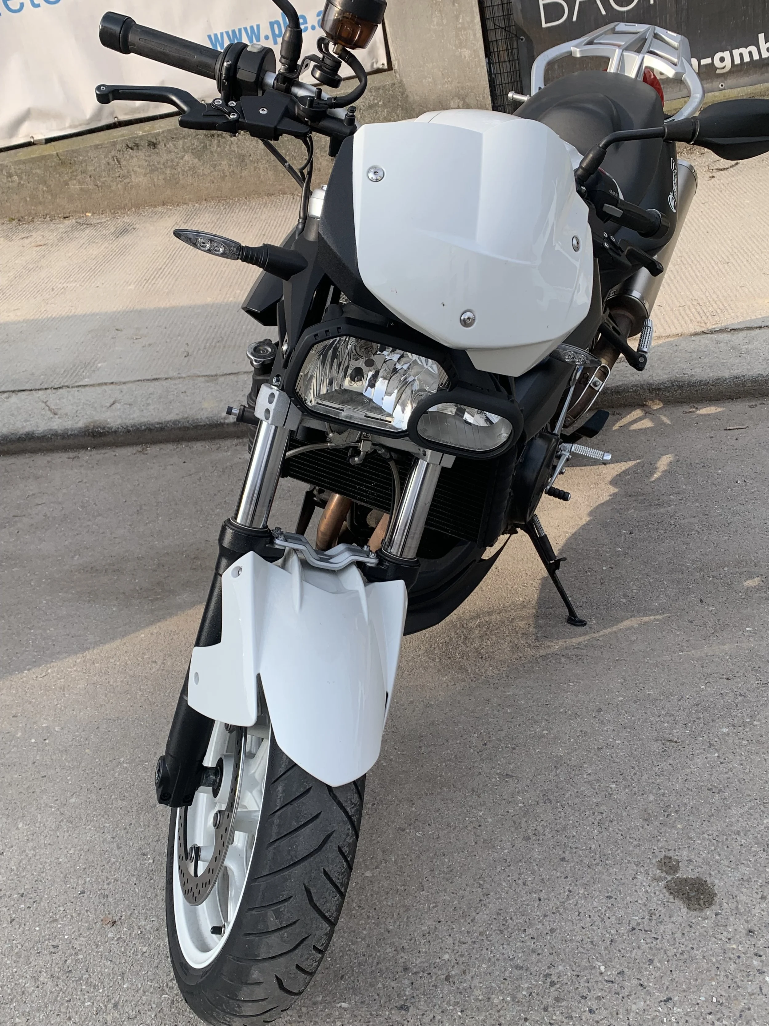 BMW F800R2.jpeg