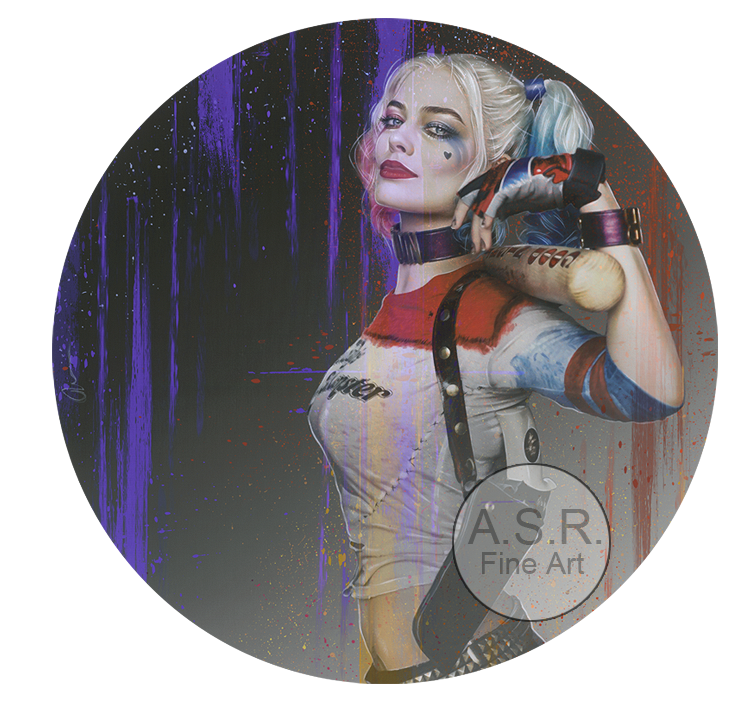 Robbie-Harley-Quinn-adam-rote.webp