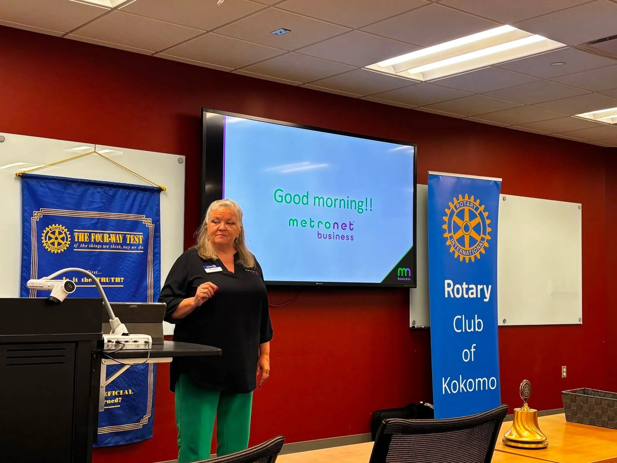 Rotarian Lisa Collins spoke to the Club this morning about her employer, MetroNet, and its expansion of fiber optic communication services in the Kokomo area. 