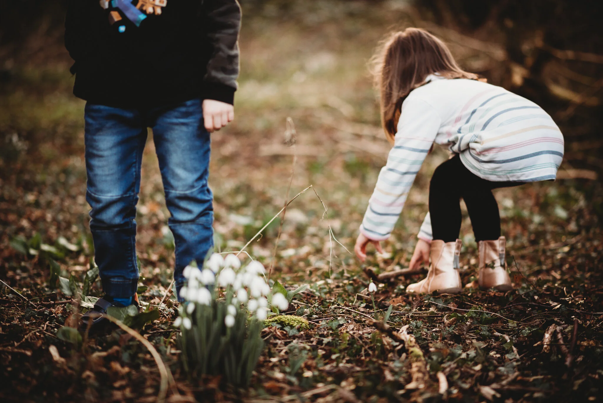 eloise layla nurse garden photographer-3.jpg