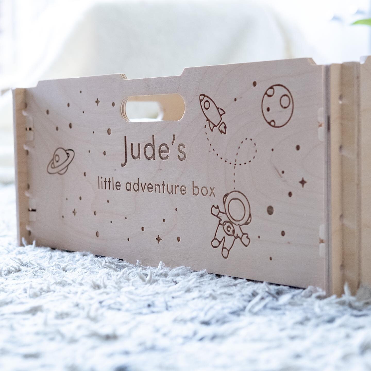 Here is one of our recent makes!🤗

We have recently designed a personalised &lsquo;little adventure box&rsquo; 🏔 👩&zwj;🚀 🚀 ⭐️ 

This was a gift for a dear friend of ours and their new baby &hearts;️

We would love to know what you think... 

👉W