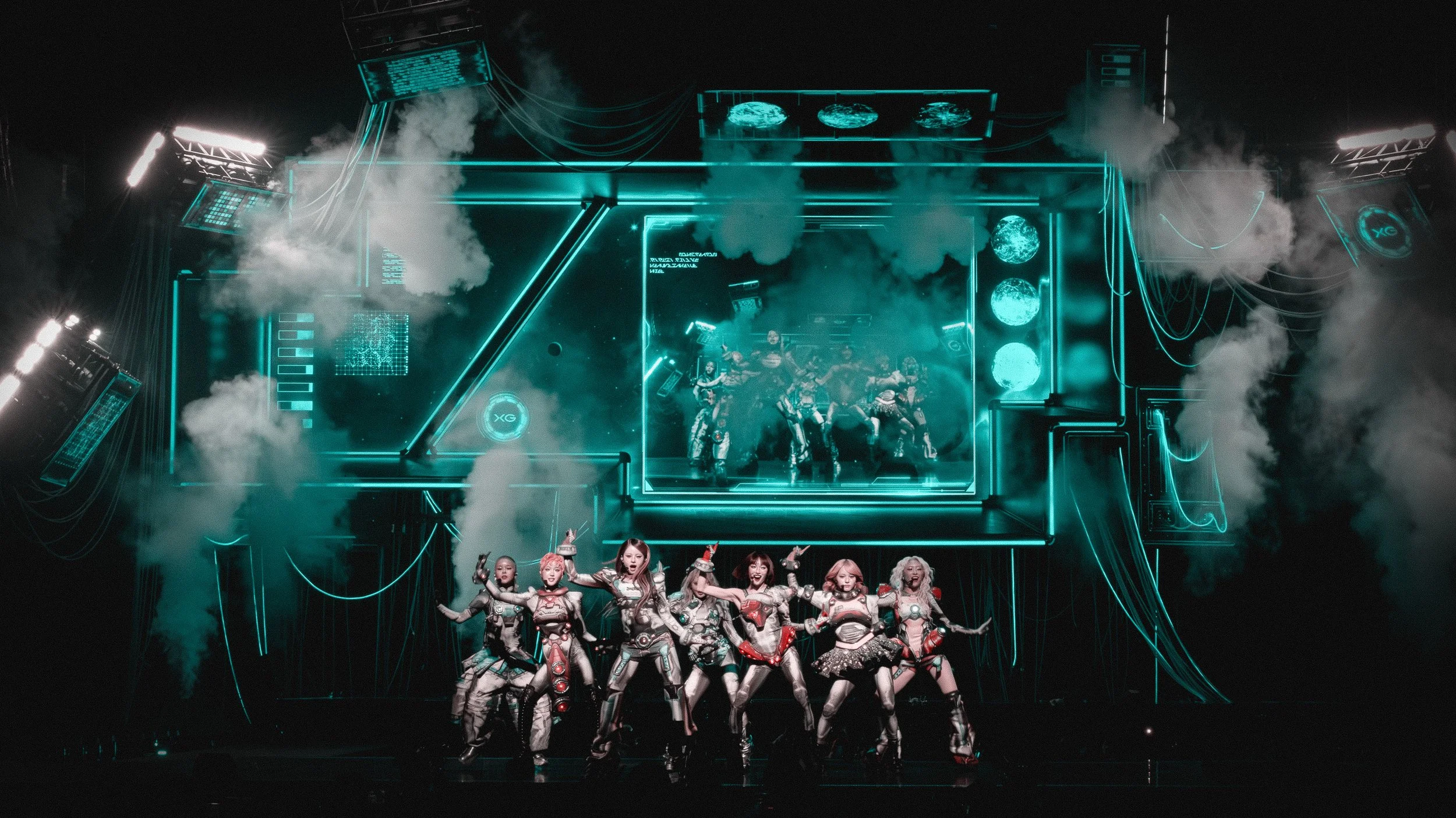 xg 04 mascara CA9A0189 jaw.jpg