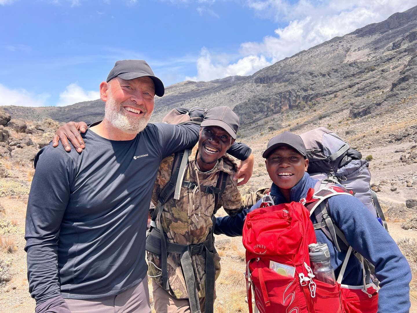 Jambo! Jambo bwana!
Habari gani? Mzuri sana!
Wageni, mwakaribishwa!
Kilimanjaro? Hakuna matata!

#kilimanjaro 
@dest_sport_exp 
@thegenieswish 
@skyblueadventures1 
@ahsantetours 
#charitytrek 
#charity 
#altitude 
#highaltitude 
#stellapoint 
#jambo