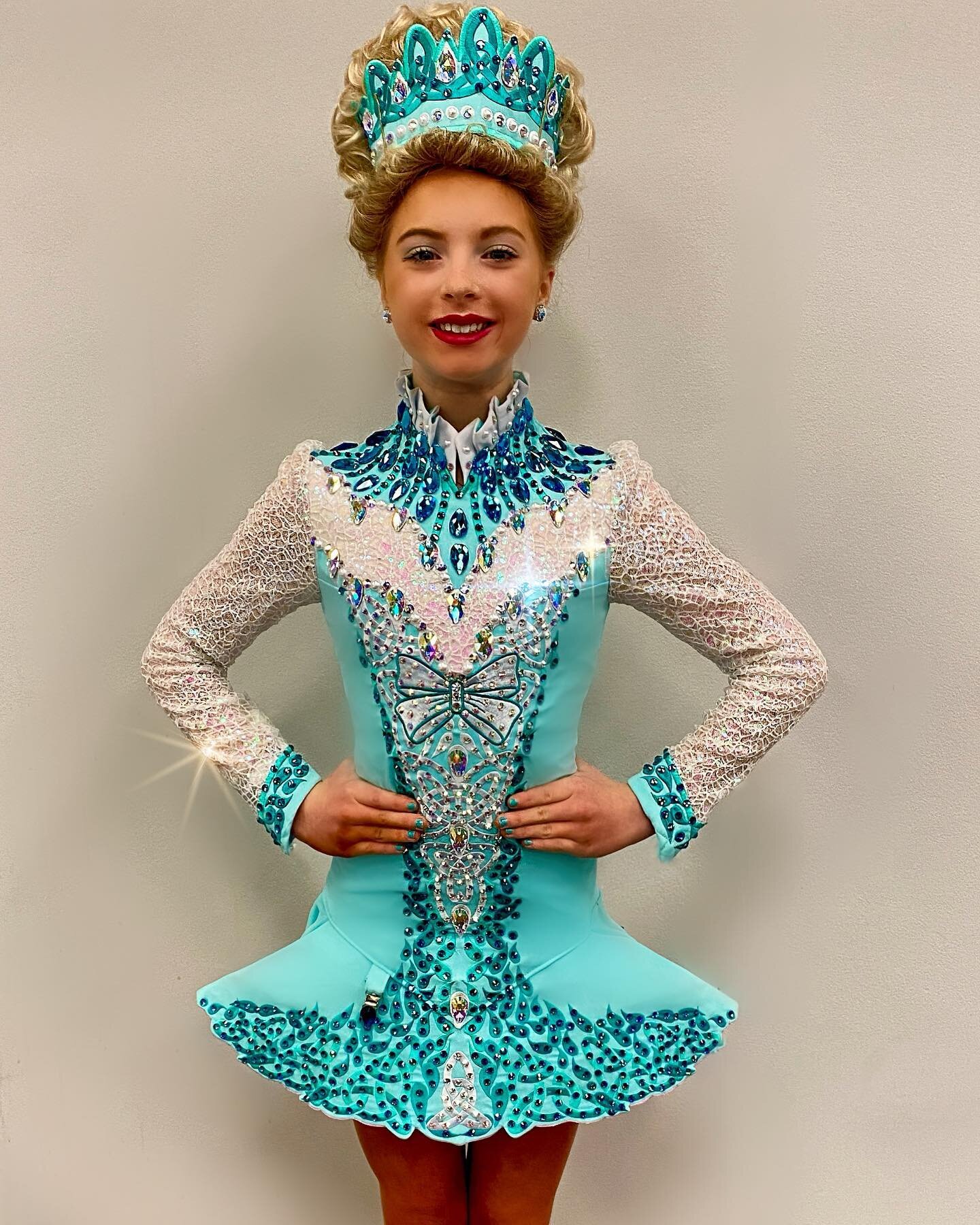 Stop by for a photo of your Rising Star at the NAIDC! 

#risingstar #swarovski #irishdancer #irishdancecostume #bespokedesign #madeinireland🍀 #belfast #embroidery #presciosa

&mdash;&mdash;&mdash;&mdash;&mdash;&mdash;&mdash;&mdash;&mdash;&mdash;&mda