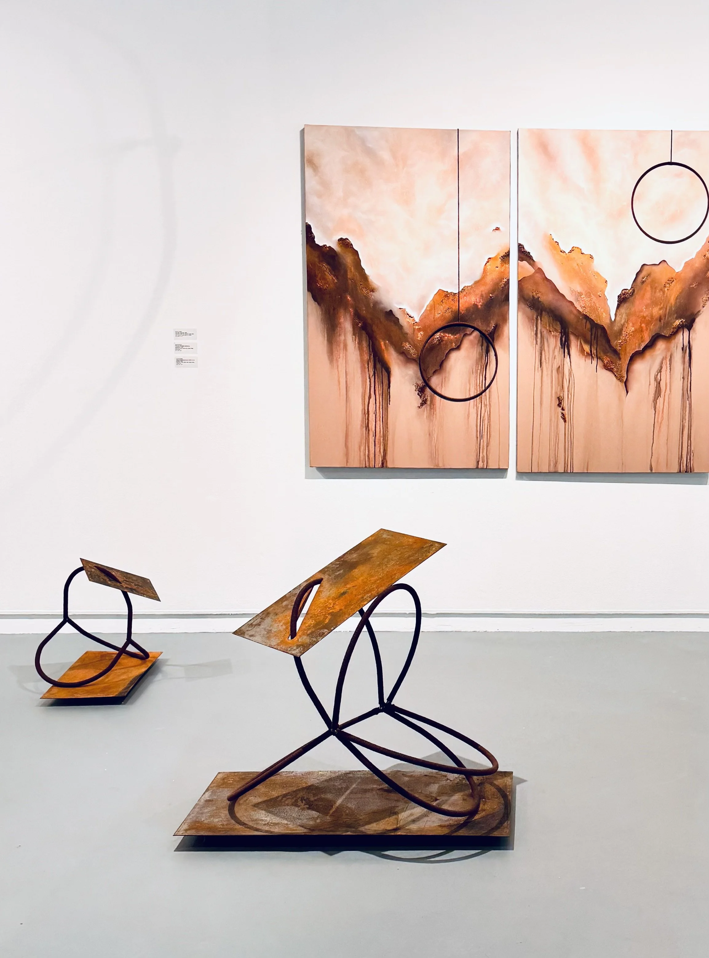 The echo that helps recover my equilibrium, 2026
Dyed cotton cord, hand rusted steel
27” x 25” x 16”

Spray the perfume of your smiles on the incision, 2026
Dyed cotton cord, hand rusted steel
18” x 20” x 16”