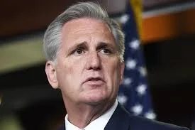 McCarthy, GOP lawmakers visiting US-Mexico border amid immigration crisis.