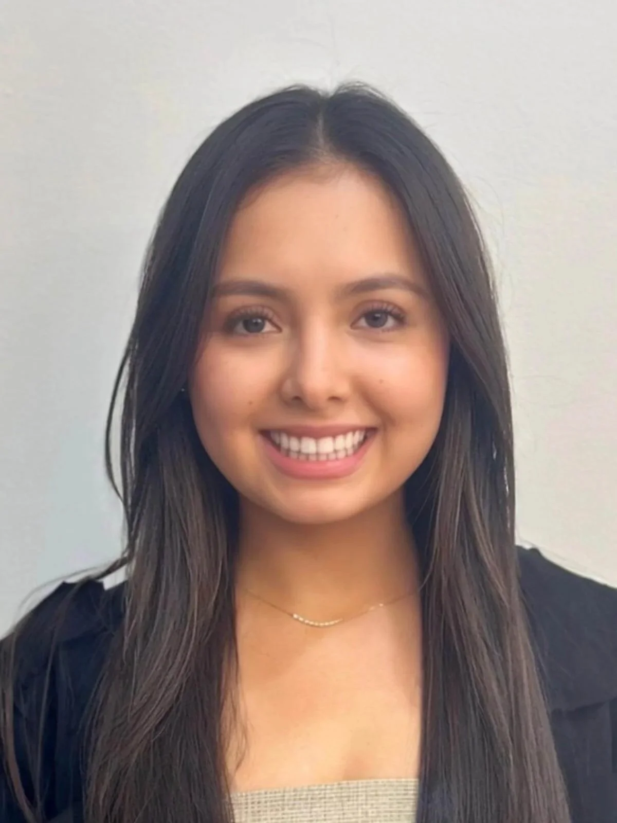 *Priscila Ortega*+Paralegal+