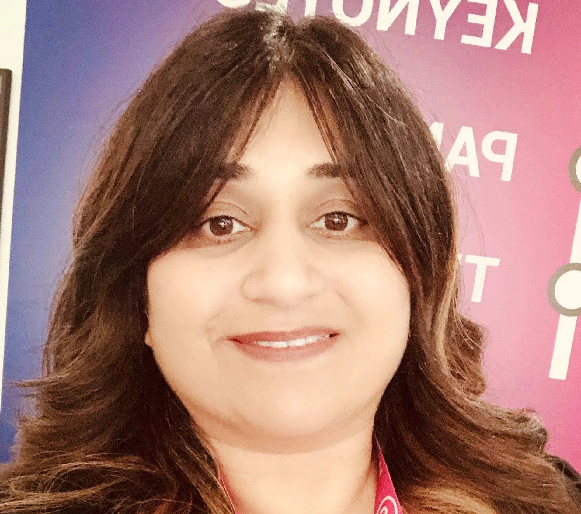 Menka Hariani, Boston
