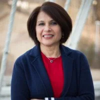 Former Head of Consumer Product Innovation and Insights at Verizon Renu Chipalkatti on Challenging the Status Quo