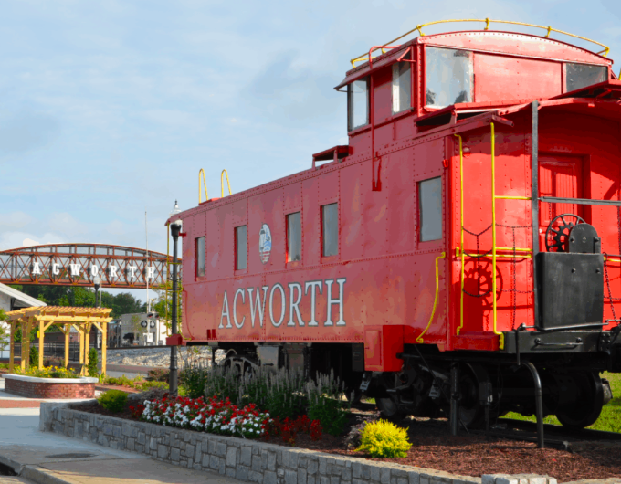 Acworth vs Cartersville: Which Northwest Atlanta City Is Right for You?