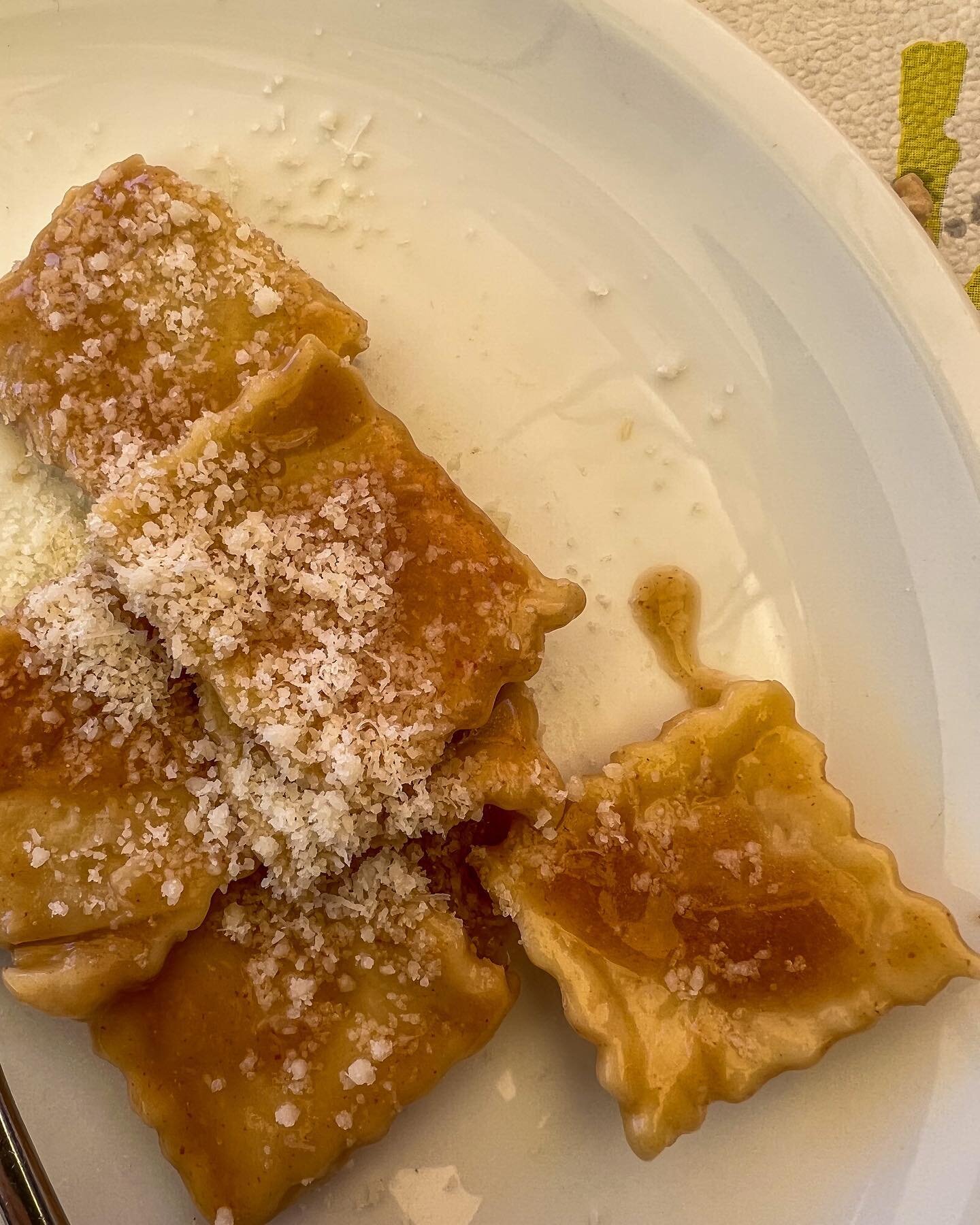 Take me back&hellip; memories from Italy 2022

Taverna della Rocco, Piemonte

With no expectations, and two Americans in tow (Nicole sat this one out), I wondered somewhat cautiously into this seemingly empty restaurant in a sleepy town in the countr