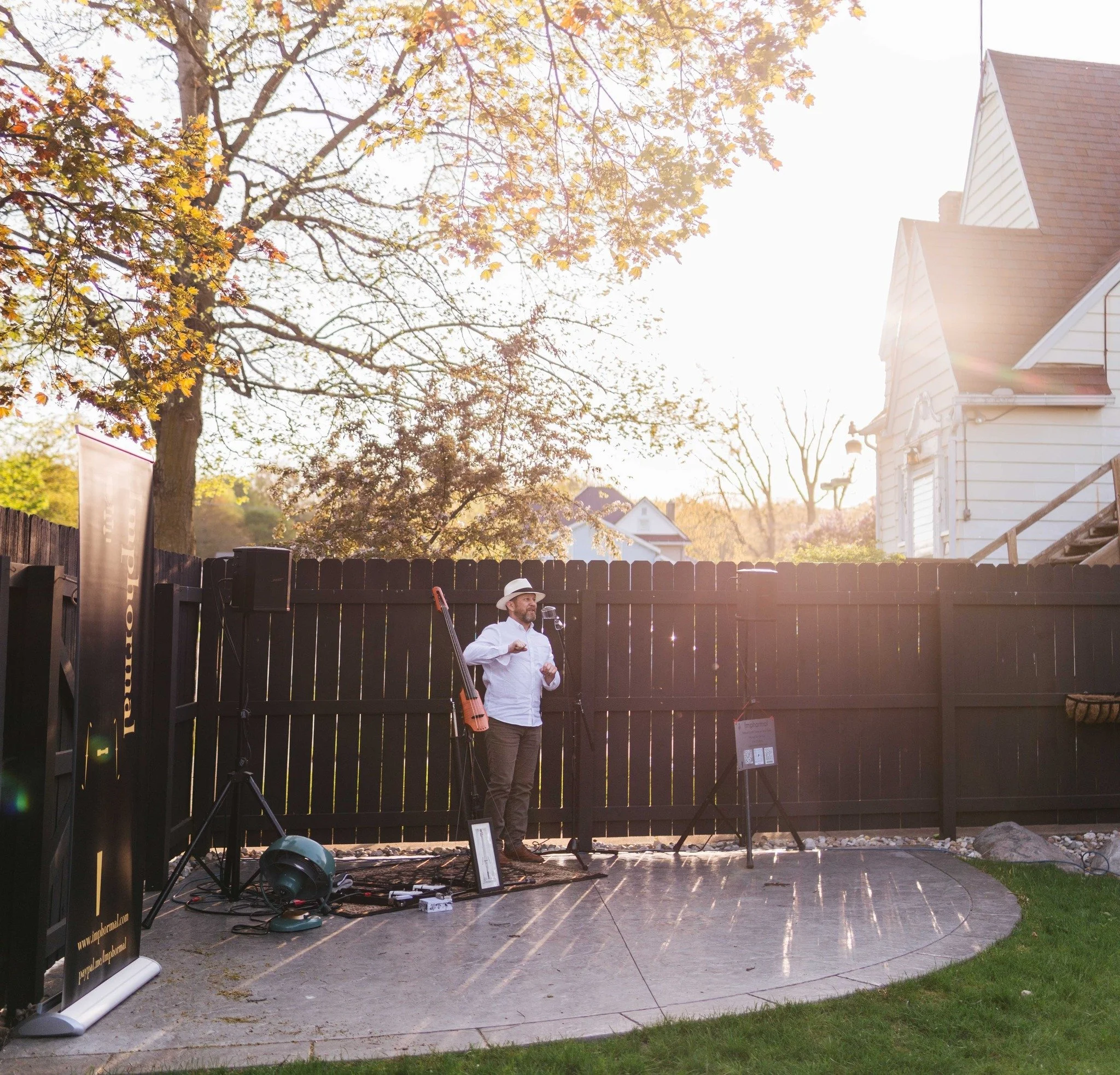 220512 West On Warren Vale.jpg