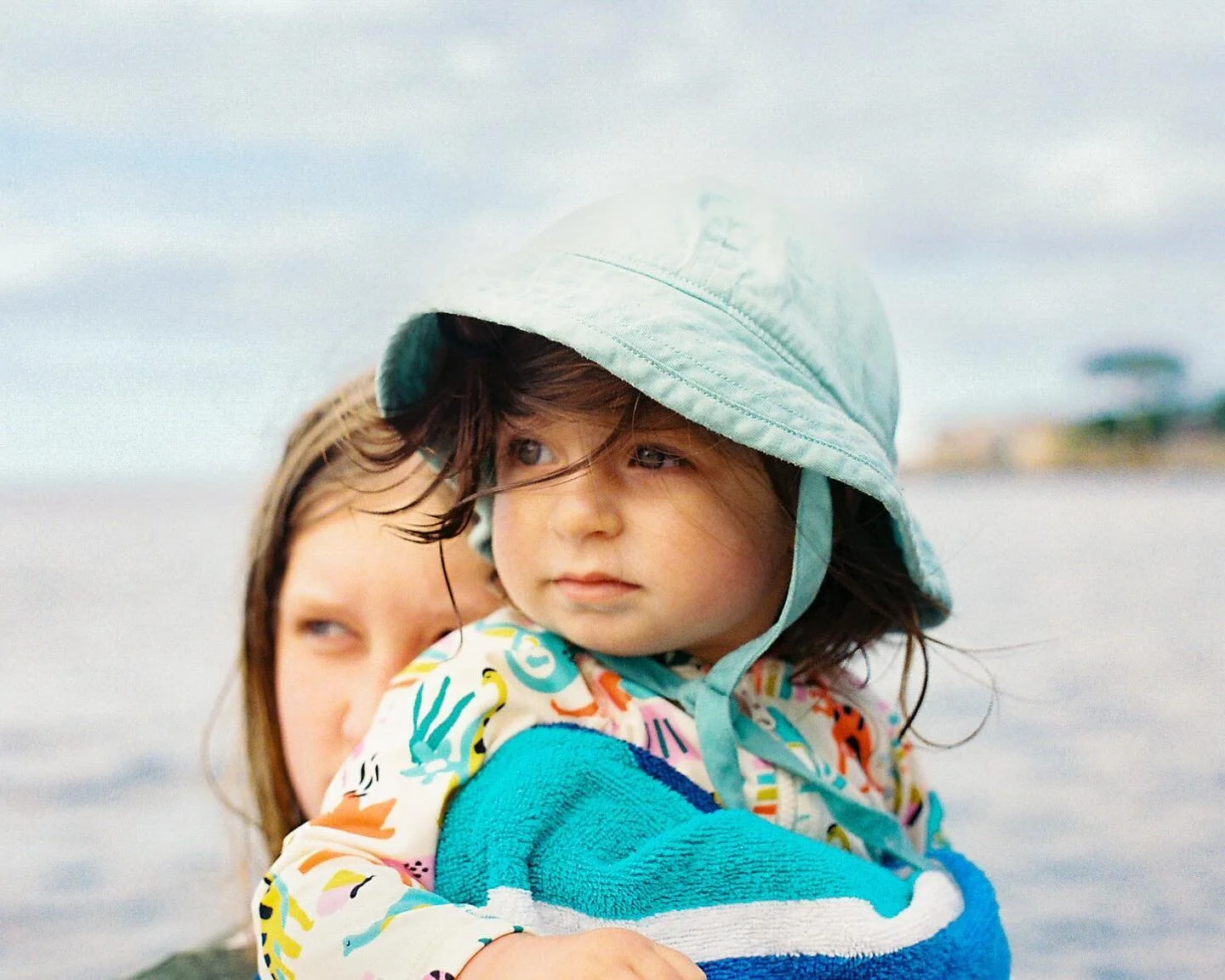 Summer fun! 

 I just got my roll of film developed from our stay in #rockport. 

Olympus OM-1, zuiko 50mm f1.8, Kodak Portra 400 35mm film

#filmphotography #portra400 #olympusom1 #rockportma #frontbeachrockport #summervibes #summervacation #summerv