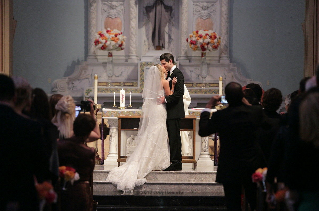 Say 'yes' to the right wedding dress - Catholic Review