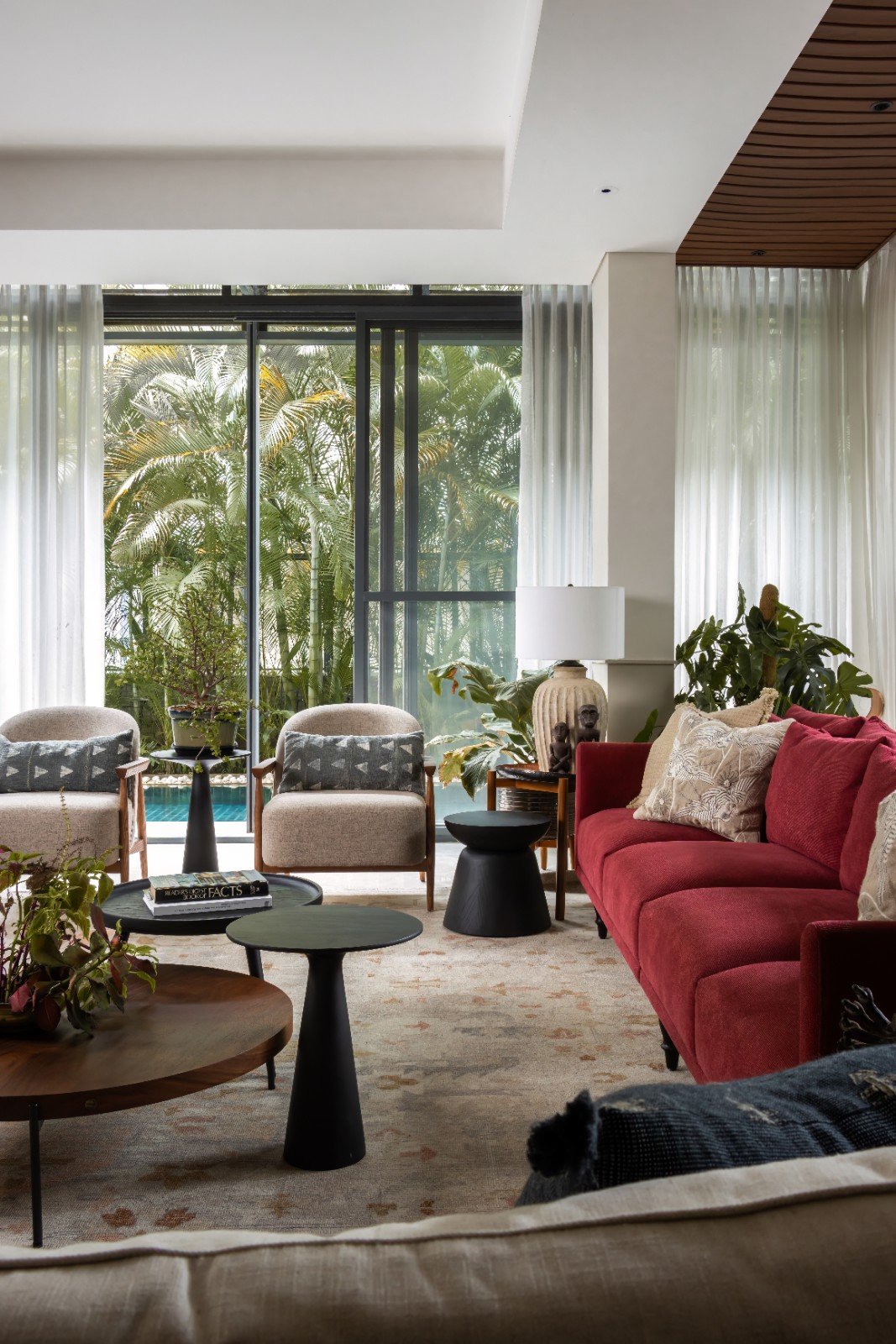 Villa at Embassy Boulevard 9-18mb.jpg