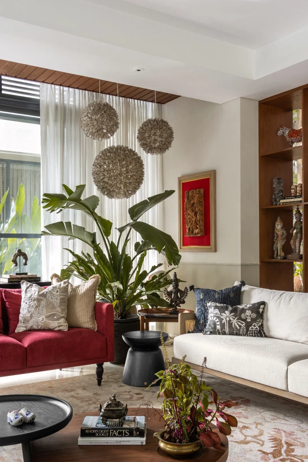 Villa at Embassy Boulevard 13-18mb.jpg