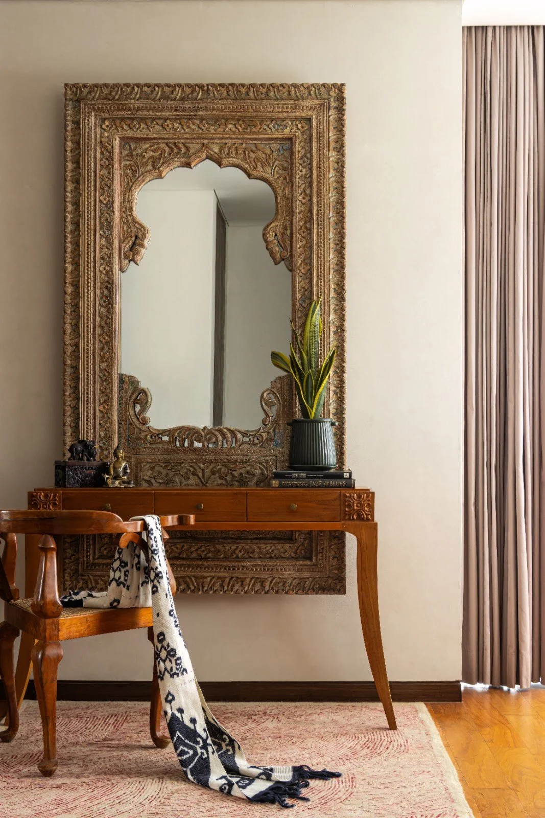 Villa at Embassy Boulevard 31-18mb.jpg