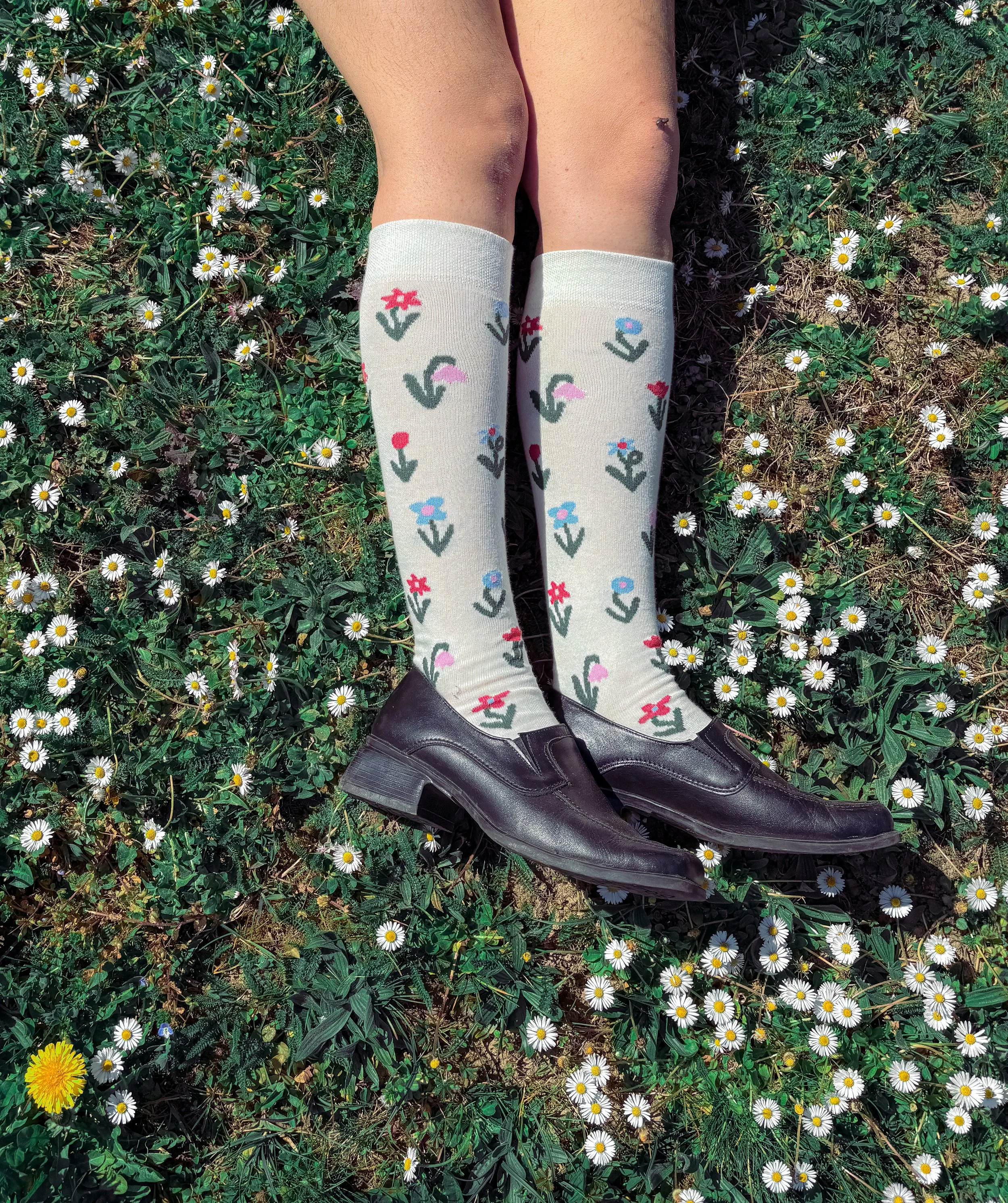 FLOWER KNEE HIGH SOCKS
