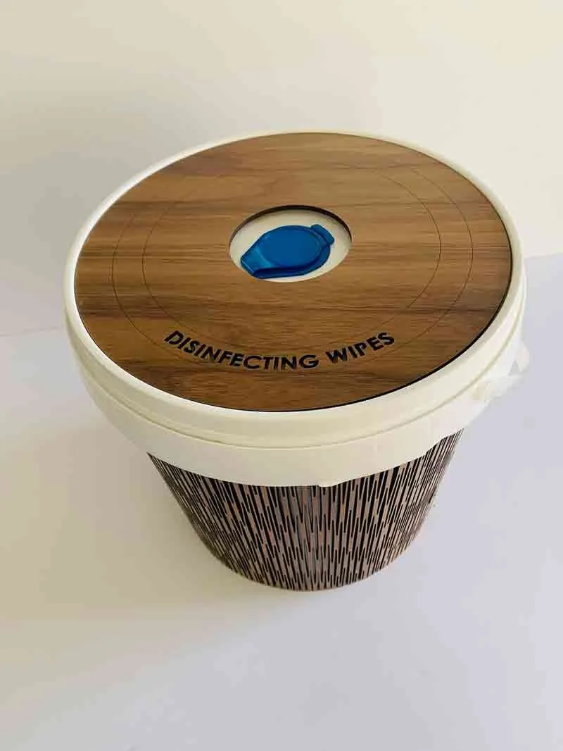 Disinfecting Wet Wipes Cover — CENTRAL
