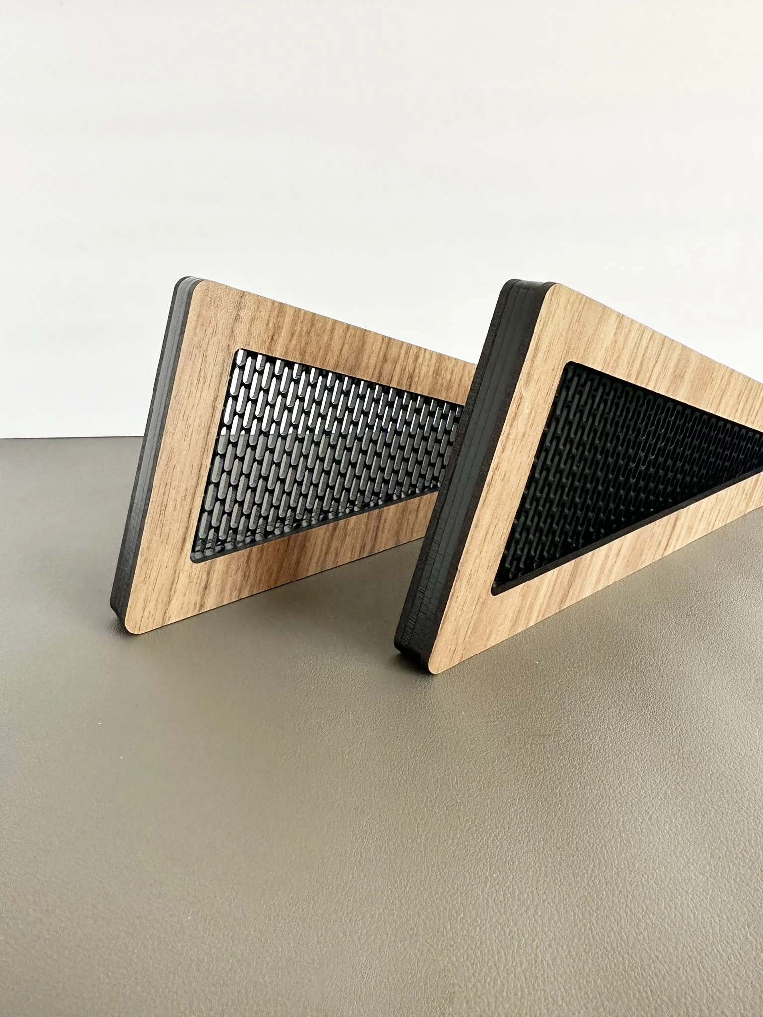 CENTRAL - LAPTOP STAND (25).JPEG