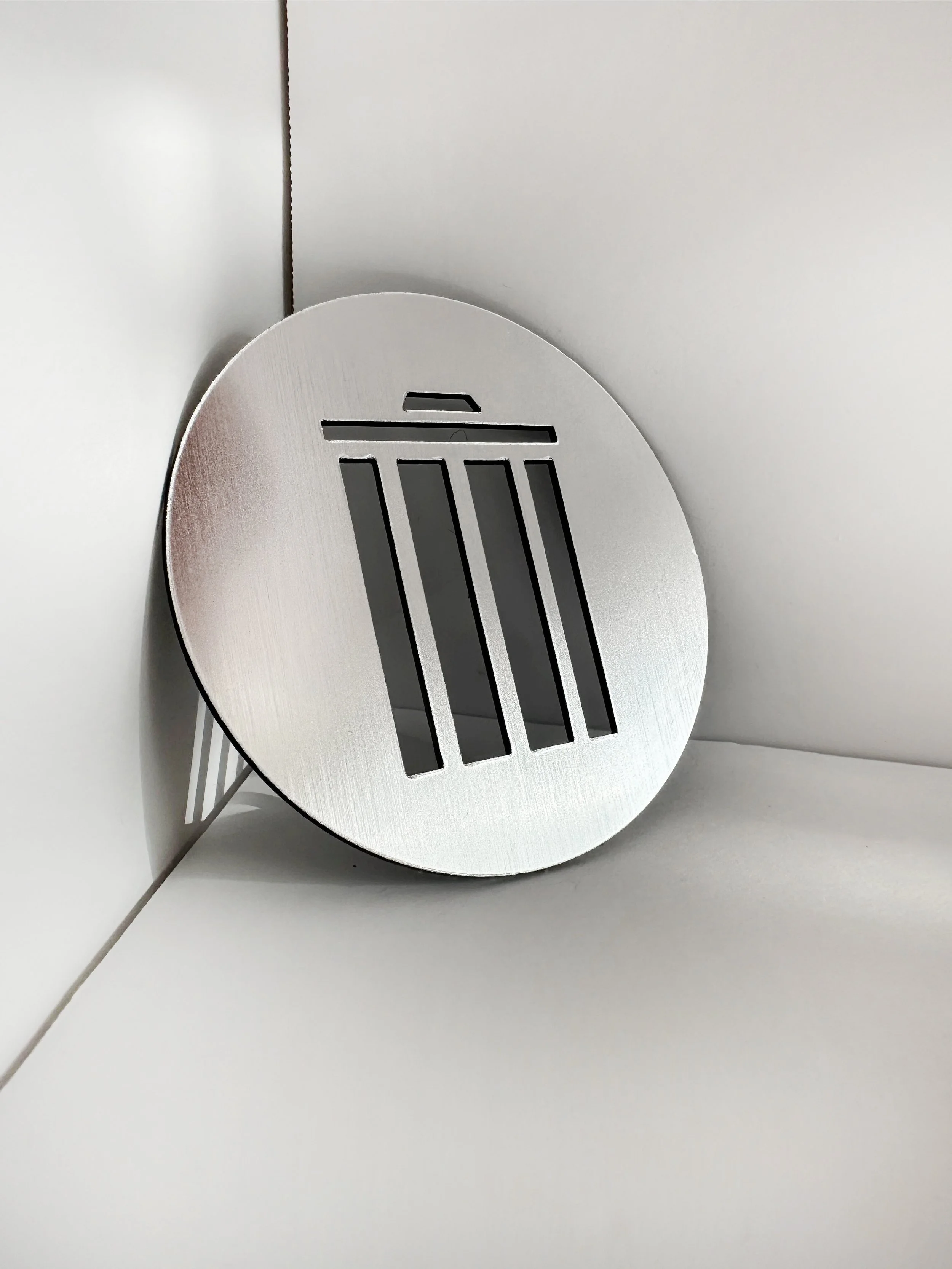 Classic Metallic Trash and Recycle Labels — CENTRAL