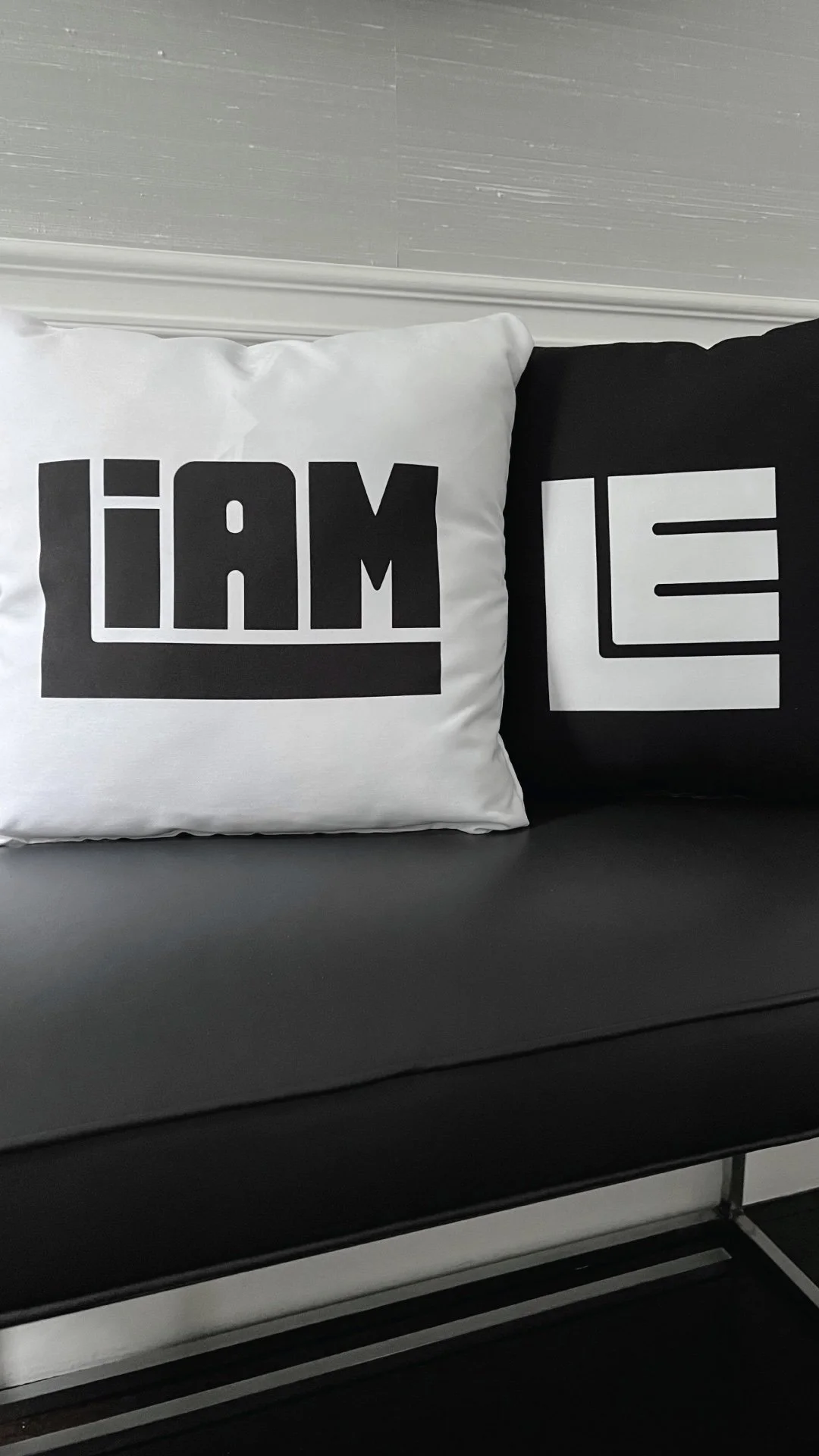 Liam_2pillows.jpg