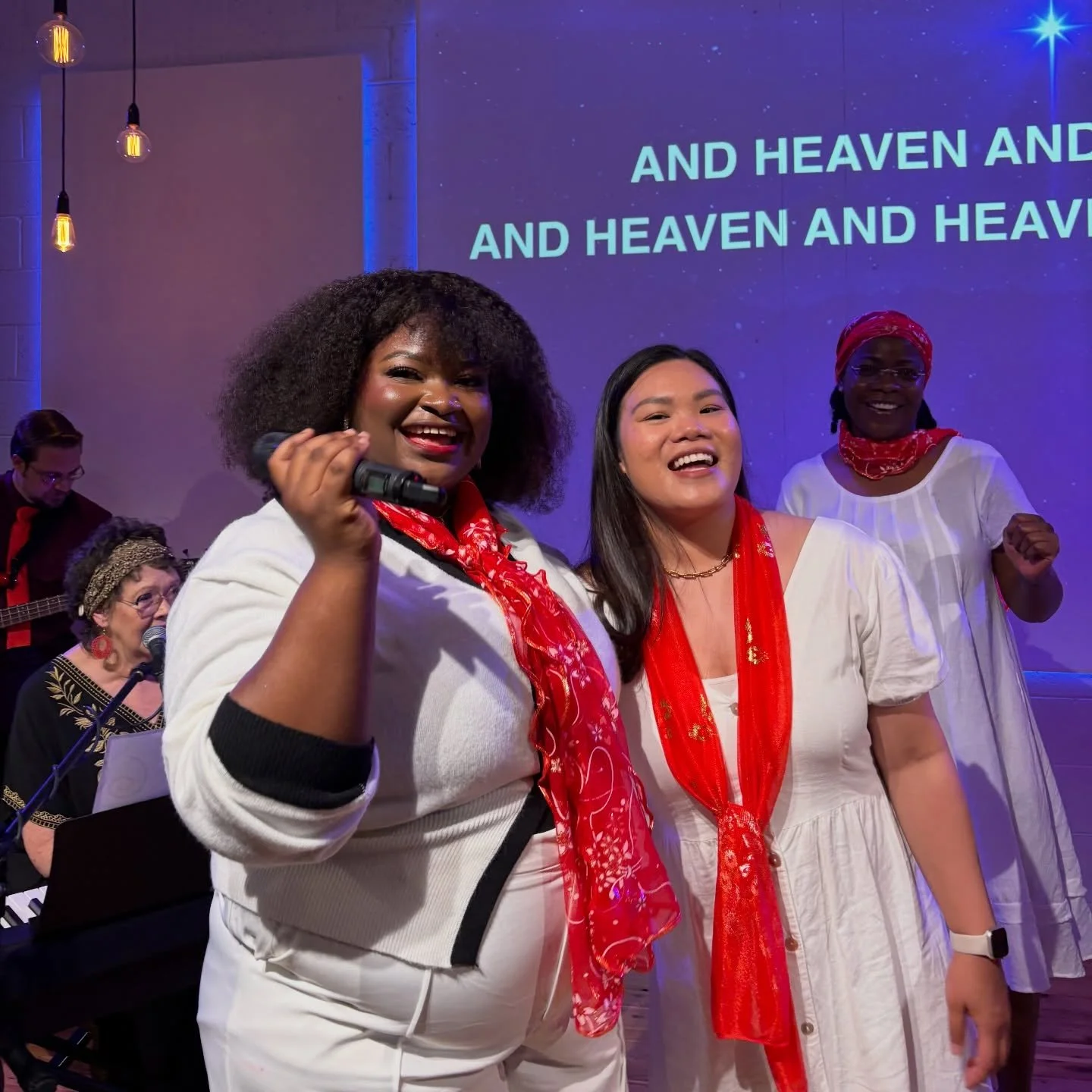 We loved these moments over the last week or two! 
📷 Favour, Joie, Concillia and Sharny jamming at the close of Carols on Markham
📷 Our wonderful gospel choir 
📷 Michael and Kietta on Thanksgiving Sunday
📷 Kenzie getting an award for serving in K