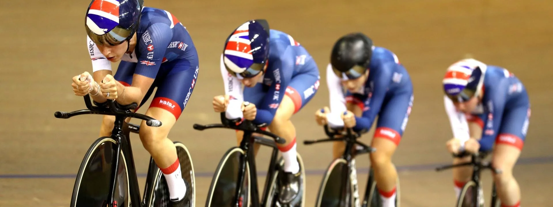 Britain's track cycling superstars turn up the speed for home crowd